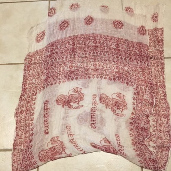 **Lovely Hindi Scarf from India Beliefs & Ideals Symbols Natural Fibers 35"x 76" - Picture 9 of 16